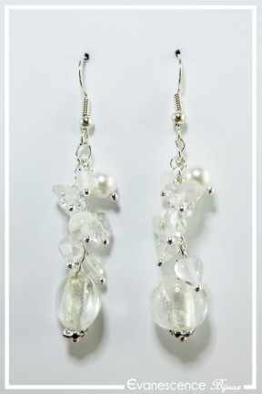 boucles-d-oreilles-chaine-patou-couleur-blanc