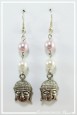 boucles-d-oreilles-sur-clous-duelo-couleur-rose-et-blanc