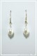 boucles-d-oreilles-sur-clous-eva-couleur-blanc