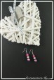 boucles-d-oreilles-sur-clous-patsy-couleur-argent-et-violet-sur-fond-noir