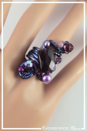 bague-reglable-en-aluminium-olympe-couleur-bleu-et-violet-portee-zoom