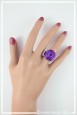 bague-reglable-en-aluminium-pastille-couleur-violet-portee