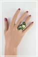 bague-reglable-en-aluminium-nana-couleur-vert-et-creme-portee