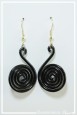 boucles-d-oreilles-en-aluminium-pastille-couleur-noir