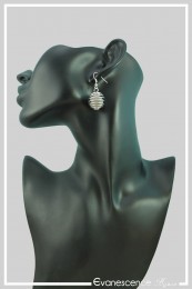 boucles-d-oreilles-cage-en-metal-cheyenne-couleur-argent-et-gris-portees