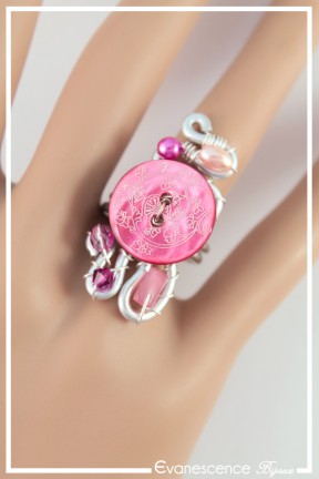 bague-reglable-en-aluminium-willow-couleur-argent-et-fuchsia-portee-zoom