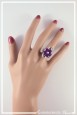 bague-reglable-en-aluminium-panache-couleur-argent-et-violet-portee