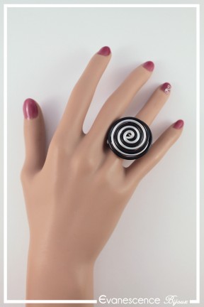 bague-reglable-en-aluminium-spice-couleur-noir-et-argent-portee