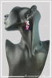 boucles-d-oreilles-chaine-kookie-couleur-fuchsia-et-blanc-portees