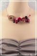 collier-en-metal-griotte-couleur-noir-et-rouge-porte