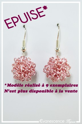 boucles-d-oreilles-en-fil-de-cuivre-adonis-couleur-rose