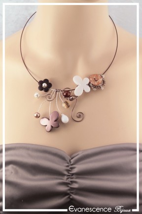 parure-de-bijoux-maya-couleur-chocolat-et-blanc-collier