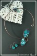 parure-de-bijoux-adonis-couleur-chocolat-et-turquoise-sur-fond-noir