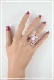 bague-reglable-en-aluminium-patou-couleur-argent-et-rose-portee