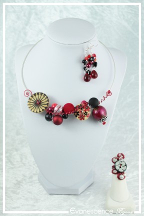 parure-de-bijoux-griotte-couleur-noir-et-rouge