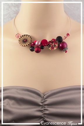 parure-de-bijoux-griotte-couleur-noir-et-rouge-collier