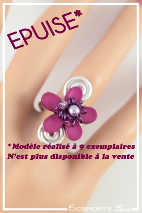 bague-reglable-en-aluminium-kerouac-petit-couleur-argent-et-violet-portee-zoom