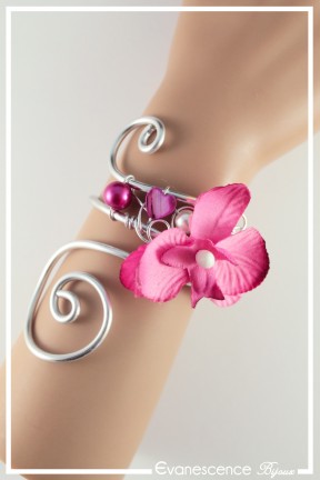 bracelet-en-aluminium-fada-couleur-argent-et-fuchsia-porte