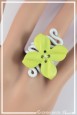 bague-reglable-en-aluminium-bandita-couleur-blanc-et-vert-portee-zoom