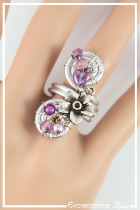 bague-reglable-en-aluminium-marquise-couleur-argent-et-violet-portee-zoom