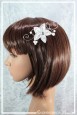 pique-a-cheveux-de-mariage-margot-couleur-blanc-porte