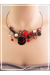 parure-de-bijoux-sunny-couleur-noir-rouge-et-blanc-collier