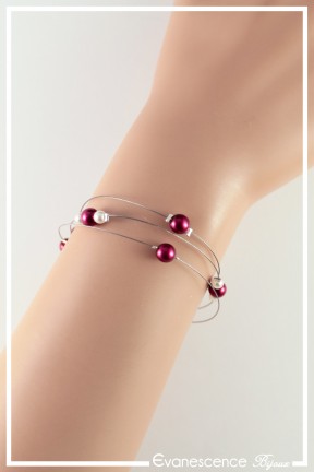 bracelet-en-fil-cable-louna-couleur-rouge-et-blanc-porte