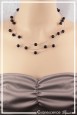 collier-en-fil-cable-dolly-couleur-noir-porte