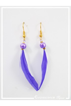 boucles-d-oreilles-avec-plumes-pyrolis-couleur-violet