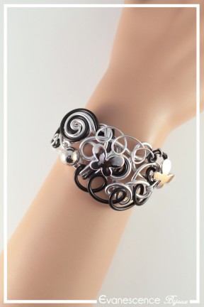 bracelet-en-metal-diamant-couleur-noir-et-argent-porte