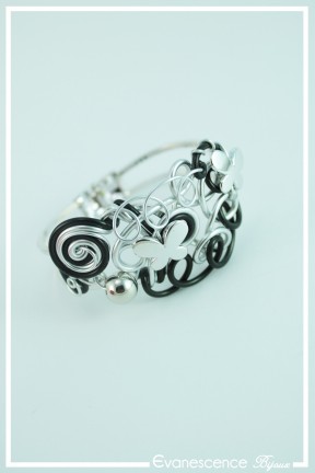 bracelet-en-metal-diamant-couleur-noir-et-argent