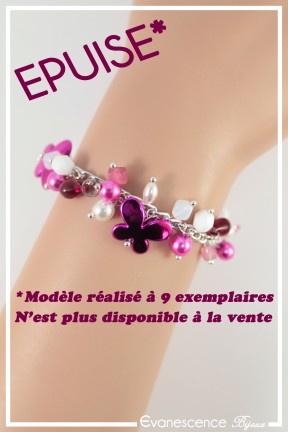 bracelet-chaine-kookie-couleur-argent-et-fuchsia-porte