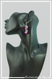 boucles-d-oreilles-chaine-pandora-couleur-fuchsia-portees
