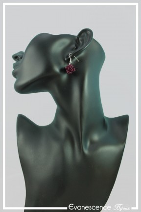 boucles-d-oreilles-en-fil-de-cuivre-adonis-couleur-aubergine-portees