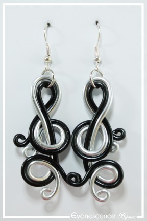 boucles-d-oreilles-en-aluminium-polka-couleur-argent-et-noir