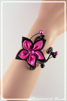 bracelet-en-aluminium-orpin-couleur-noir-et-fuchsia-porte