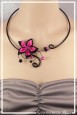 parure-de-bijoux-margot-couleur-noir-et-fuchsia-collier