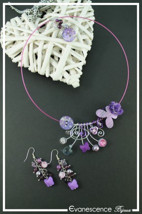 parure-de-bijoux-willow-couleur-argent-et-violet-sur-fond-noir