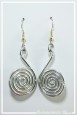 boucles-d-oreilles-en-aluminium-pastille-couleur-argent-strie