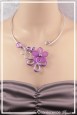 collier-en-aluminium-lili-couleur-argent-et-mauve-porte