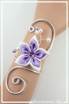 bracelet-en-aluminium-margot-couleur-blanc-et-lilas-porte