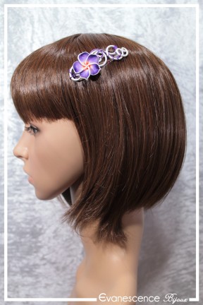 barrette-en-aluminium-marge-couleur-blanc-et-violet-portee