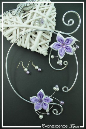 parure-de-bijoux-margot-couleur-blanc-et-lilas-sur-fond-noir