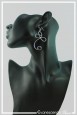 boucles-d-oreilles-en-aluminium-fila-couleur-argent-et-noir-portees