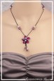 collier-en-coton-cire-vanille-couleur-violet-et-blanc-porte