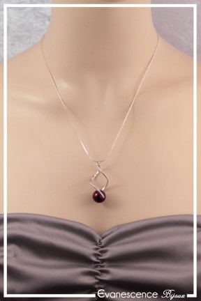 pendentif-chaine-maou-couleur-bordeaux-et-argent-porte