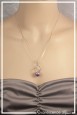 pendentif-chaine-maou-couleur-mauve-et-argent-porte