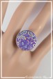 bague-reglable-cabochon-goldy-couleur-violet-et-argent-portee-zoom