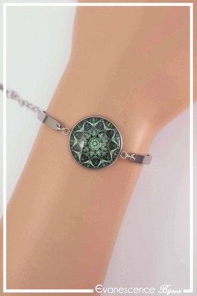 bracelet-cabochon-roue-psychedelique-couleur-vert-porte