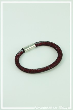 bracelet-en-resille-hagrid-couleur-noir-et-rouge